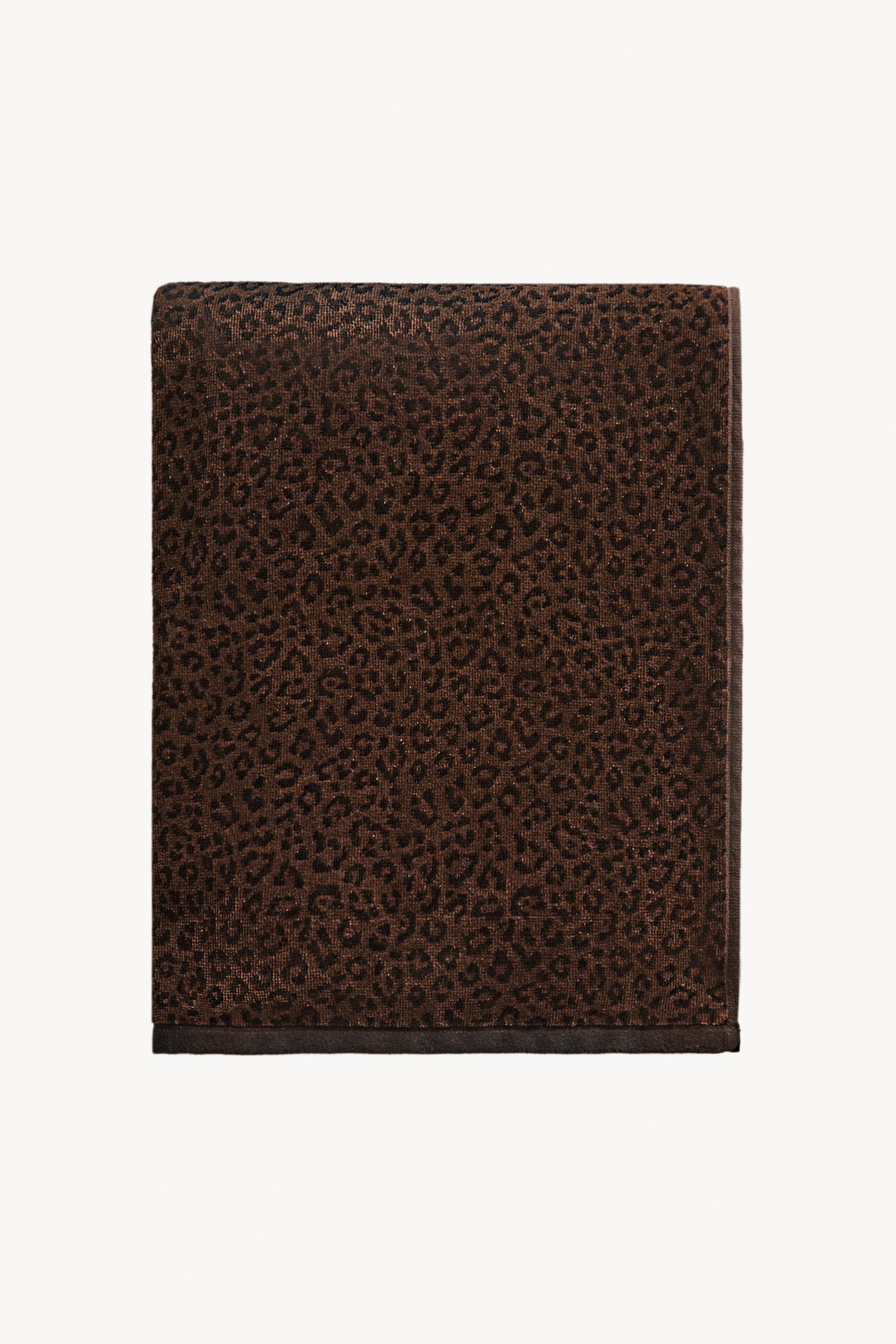ANIMAL PRINT VELOUR BEACH TOWEL